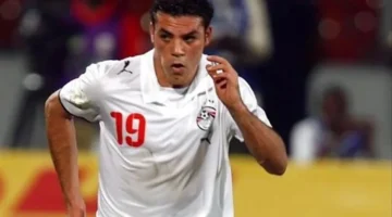 أمن مطار القاهرة.. تفاصيل توقيف اللاعب السابق عمرو زكي وترحيله من المطار